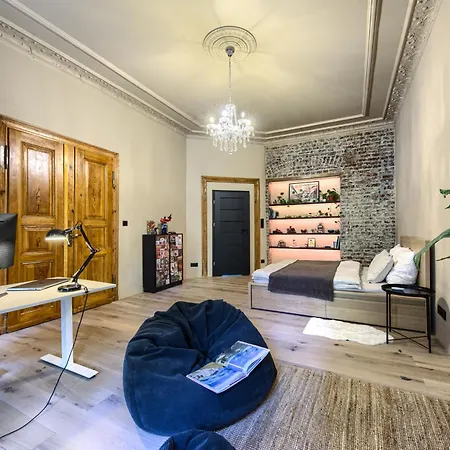 Cosy And Stylish - Odyssey Flat * Legnica